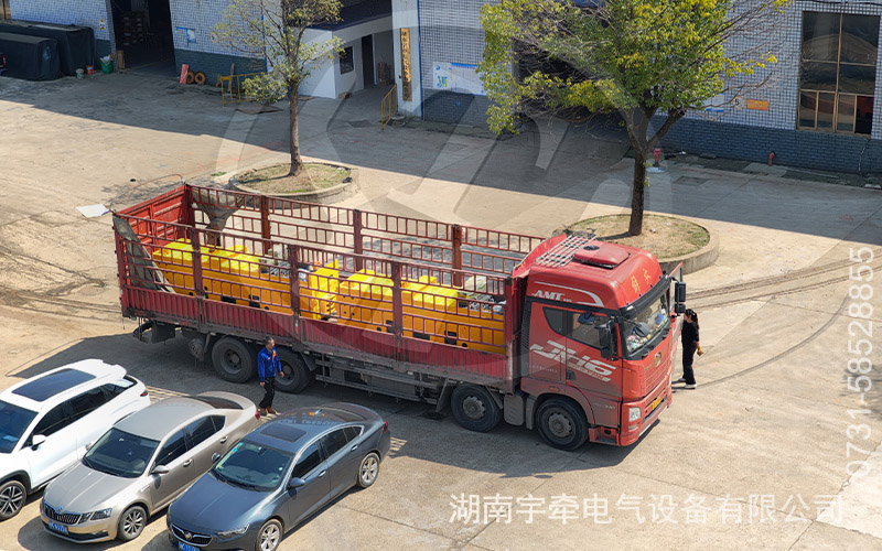 10噸架線式電機車出口海外 2.jpg